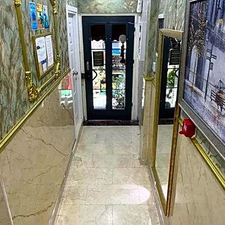 Verseca Hotel